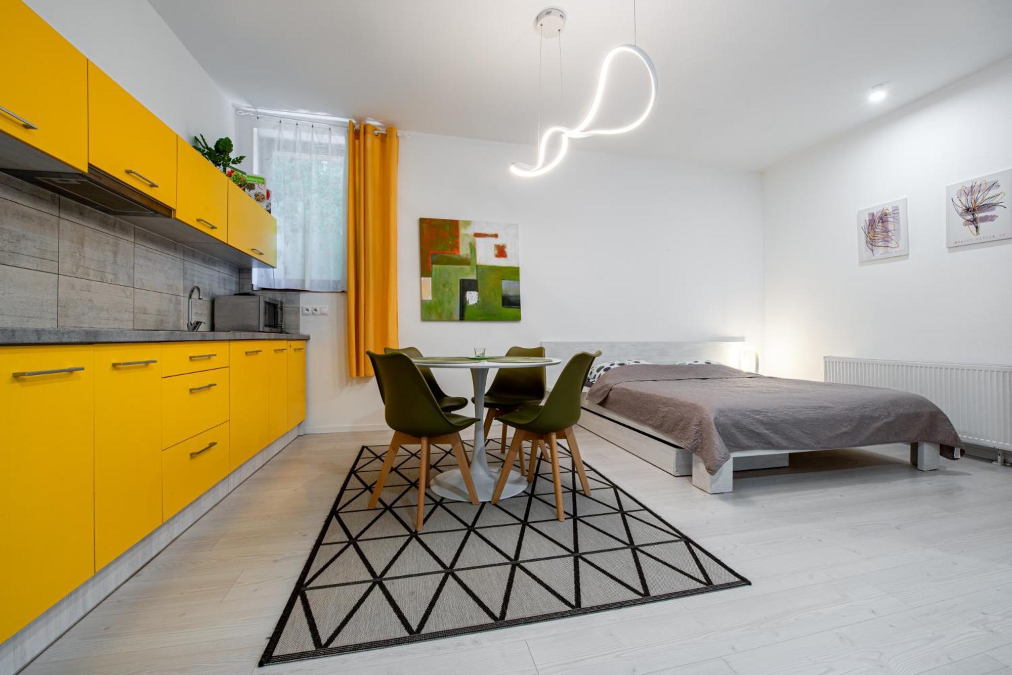 Chillgarden Apartments Trenčín Dış mekan fotoğraf