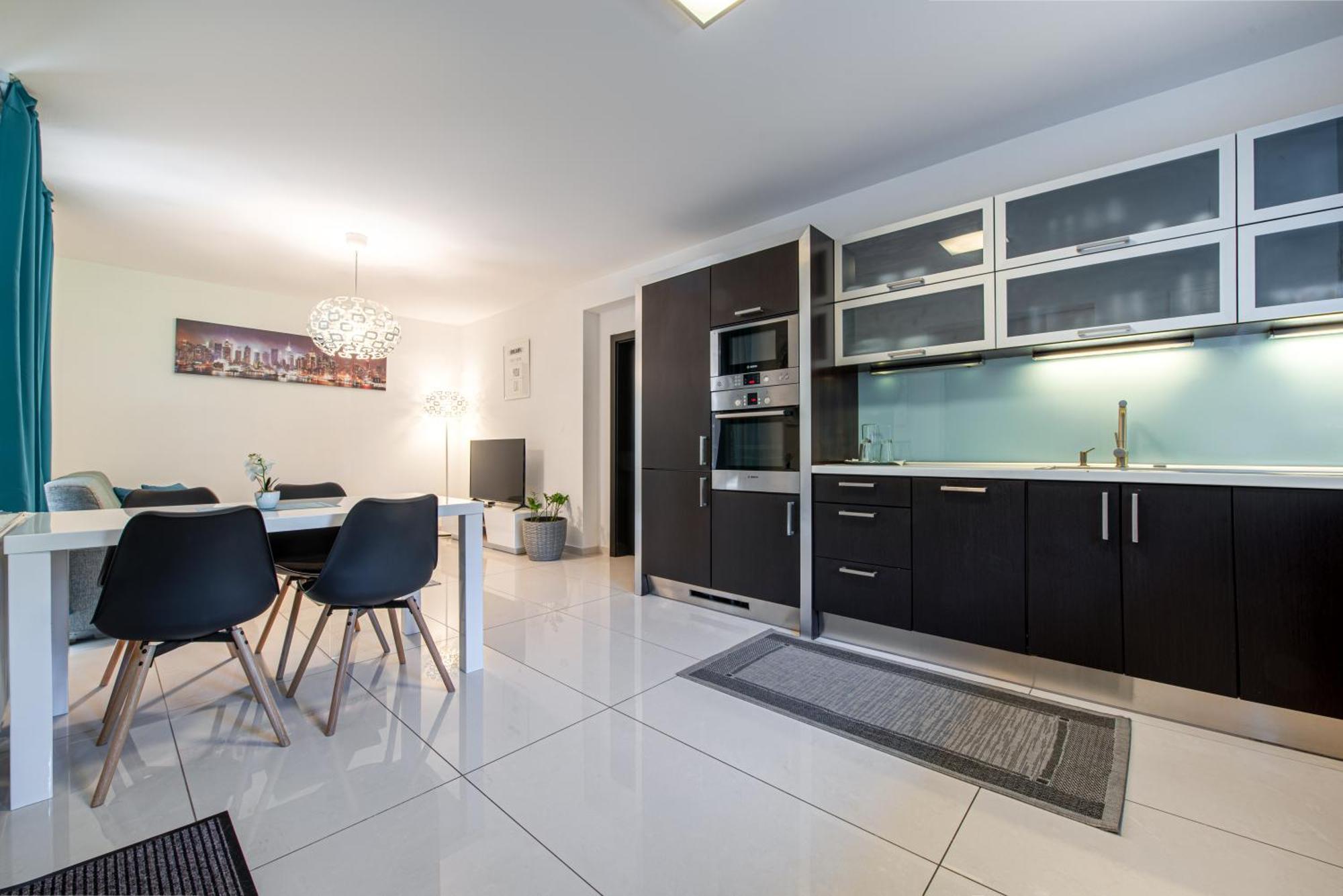 Chillgarden Apartments Trenčín Dış mekan fotoğraf